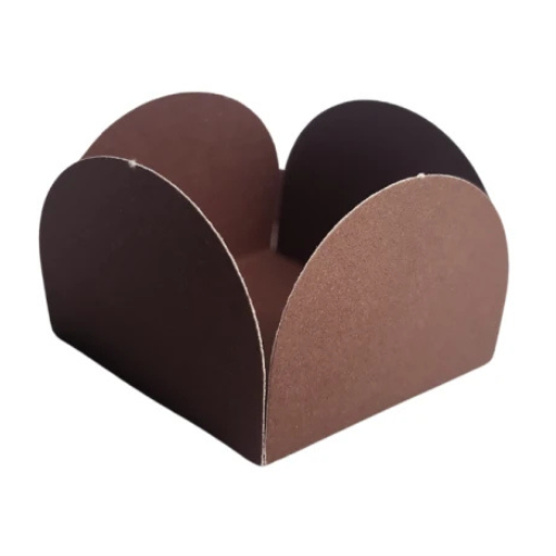 Porta Forminha 4 pétalas Mocha Mousse NC Toys - Pacote com 50UN