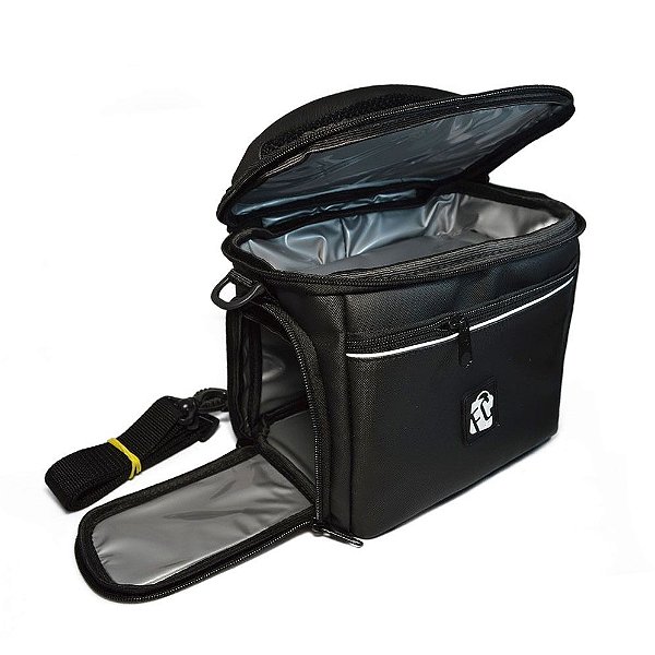 Compacta // Preta / emborrachada