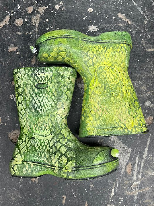 Airbrush Snake print rubber boots
