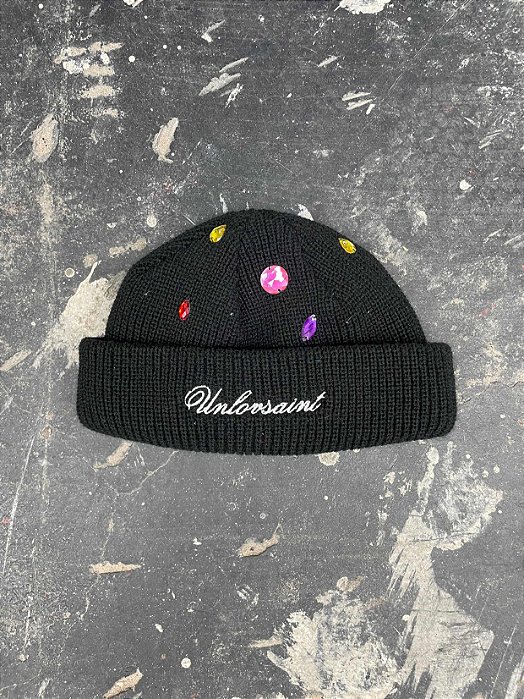 Gorro Sample x Unlovsaint preto