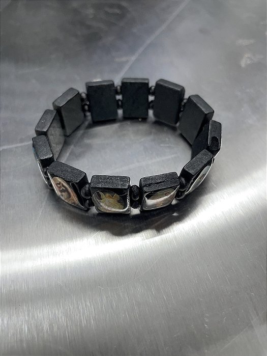 Wood bracelet black