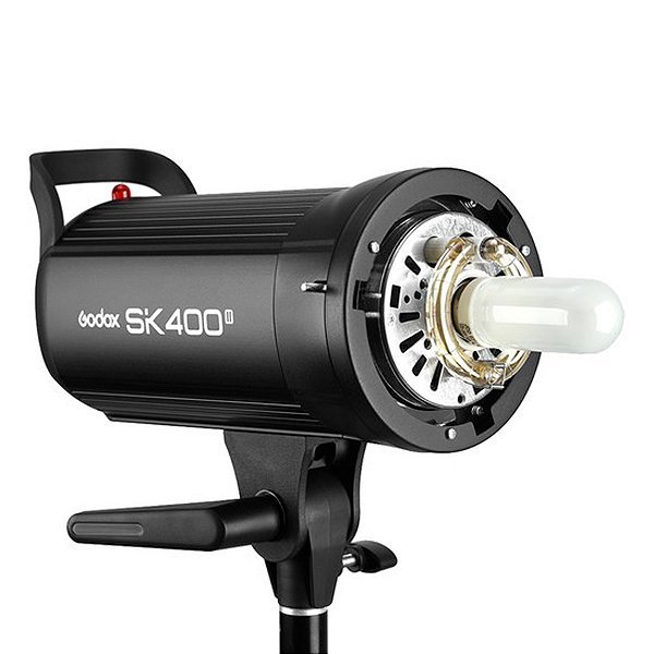 Flash Tocha 400w Godox Sk400ii 220v Para Estúdio Fotográfico