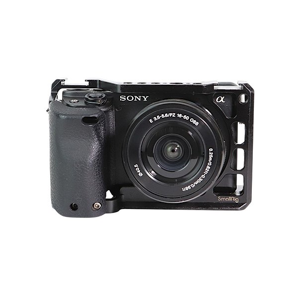 Câmera Mirrorless Sony A6400 + Lente 16-50mm OSS - Seminova