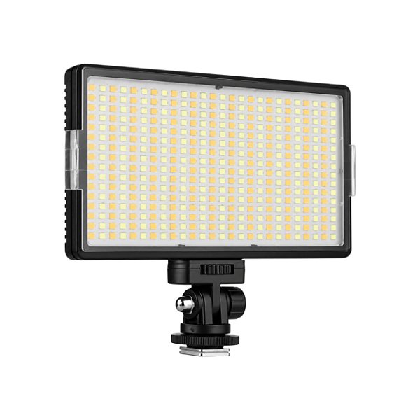 Iluminador Led com Bat e Carregador Greika Bicolor Led 416