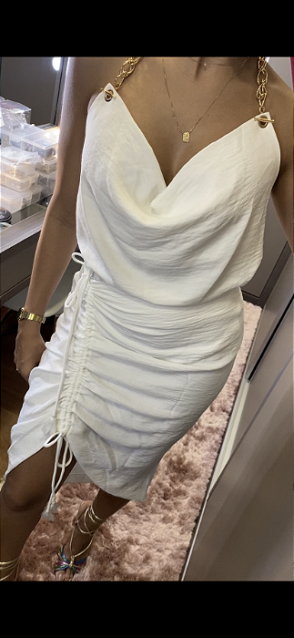BLUSA FRENTE ÚNICA BRANCA COM ALÇA DE CORRENTE