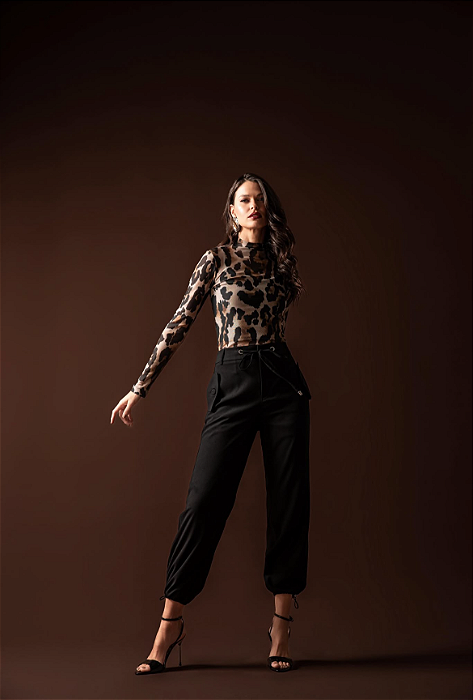 BLUSA EM TULE ONÇA