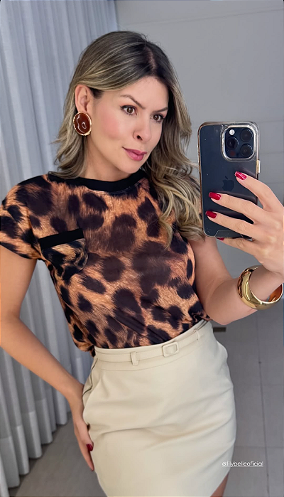 T-SHIRT ONÇA TUBOLATA