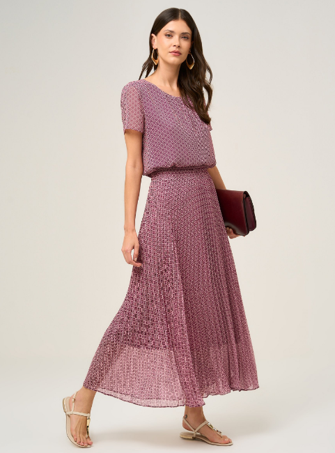 SAIA PLISSADA EM CREPE ROXO