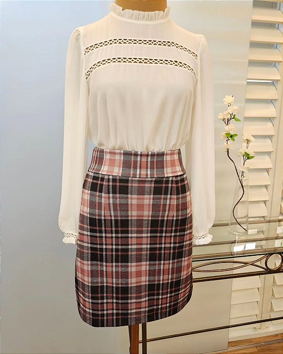Saia curta xadrez tartan