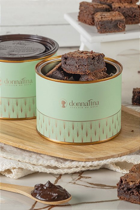 Latinha com Mini Brownies