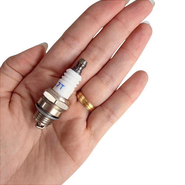Vela de ignição L7TC VONDER Para Motosserra 2t