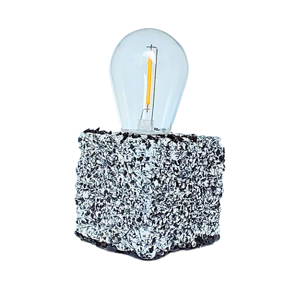 Lumini P&B01 - Bunmi