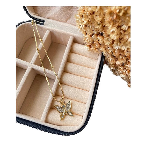 Colar Choker  Borboleta cravejado com Strass Folheado a Ouro