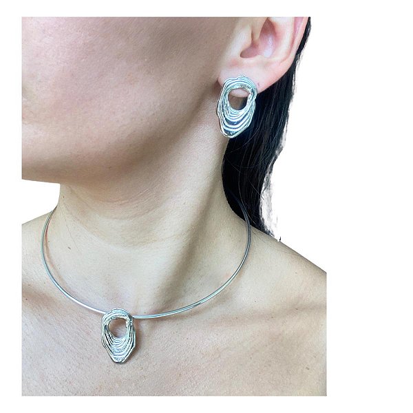 Conjunto Lava Prateada Aro Choker e Brincos Folheado à Prata