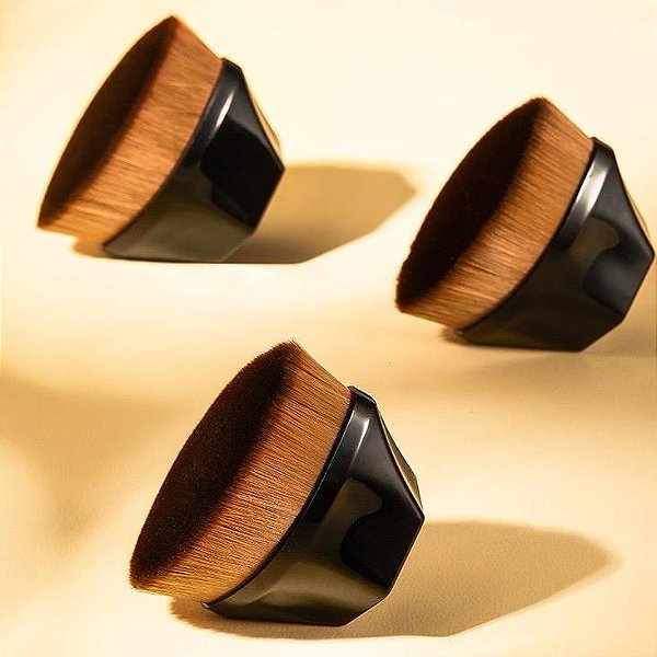 Pincel Mágico para aplicação de Base Facial