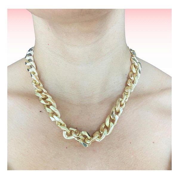 Colar Dourado Clássico Folheado a Ouro