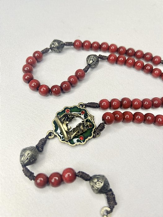 Terço com guirlanda de Natal