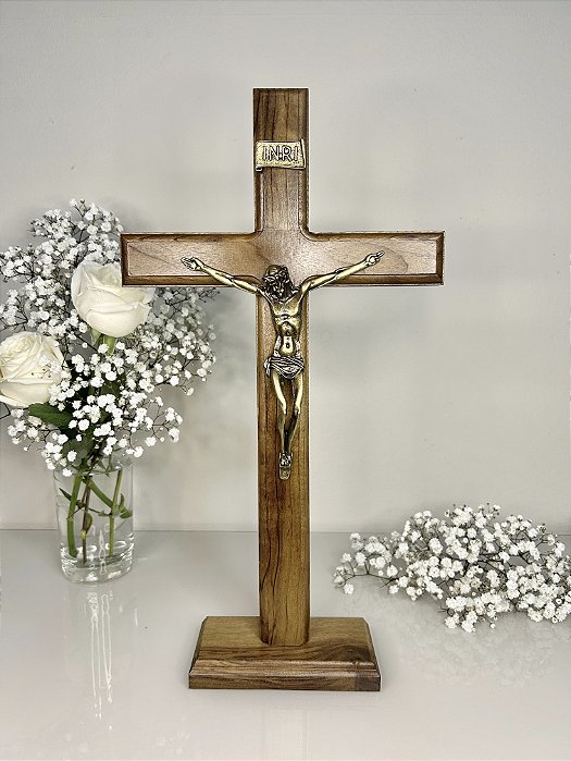 Crucifixo de madeira - 35 cm