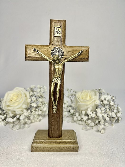 Crucifixo de madeira - 17 cm