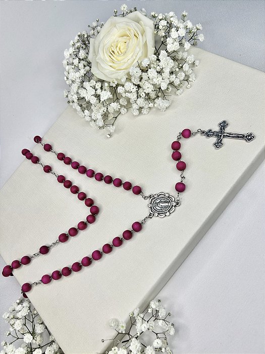 Terço Nossa Senhora das Graças Cereja com essência