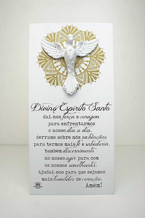 Madeirinha de mesa decorativa com Espírito Santo resina
