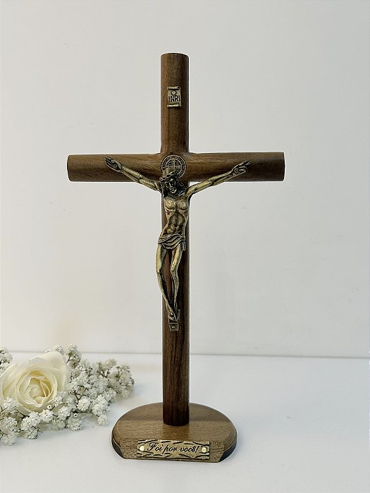 Cruz de Mesa em Madeira 23 cm