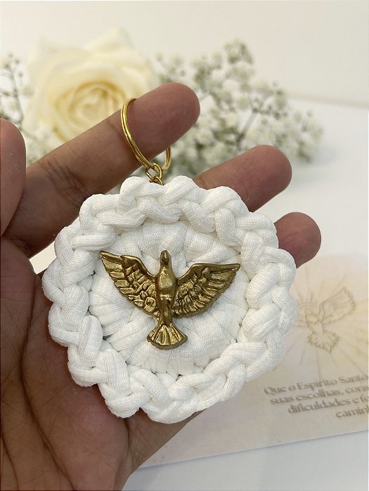 Chaveiro Espírito Santo Artesanal Branco com dourado