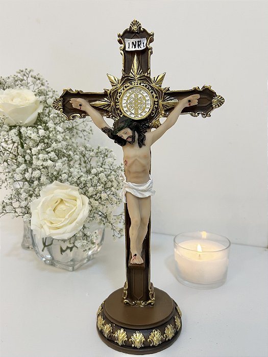 Crucifixo 30 cm com Base Circular