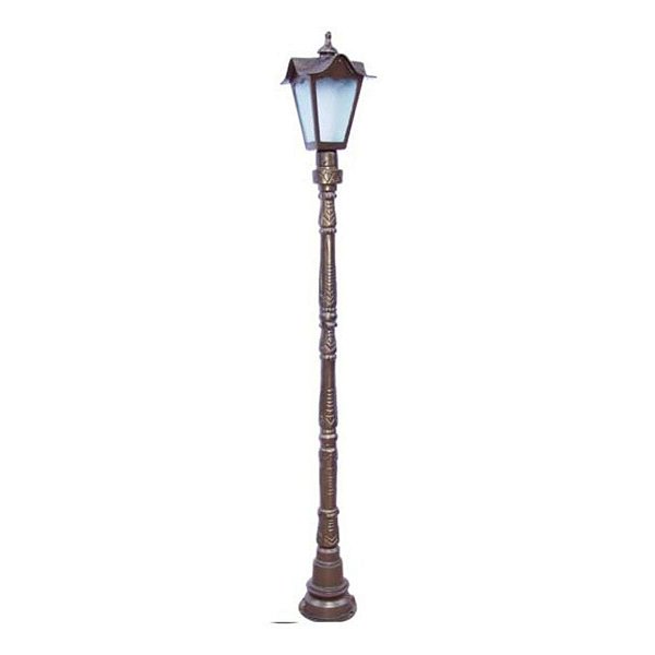 Poste Madri com 01 Luminária Área Externa Luminárias Coloniais
