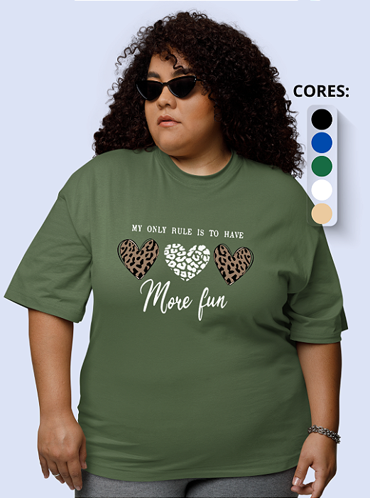T-shirt Plus Size Feminina "3 corações"