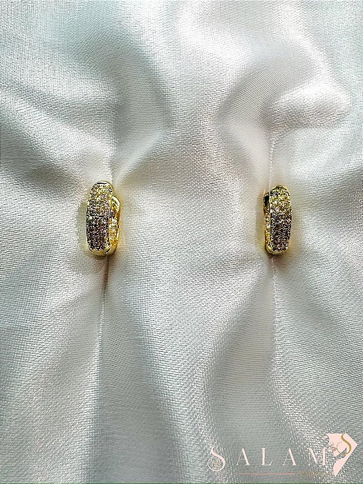 Brinco click cravejado