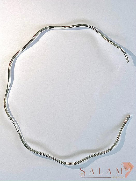 Choker tubo trabalhado