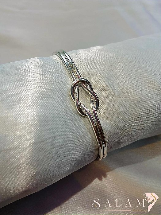 Bracelete Tubo duplo com nó