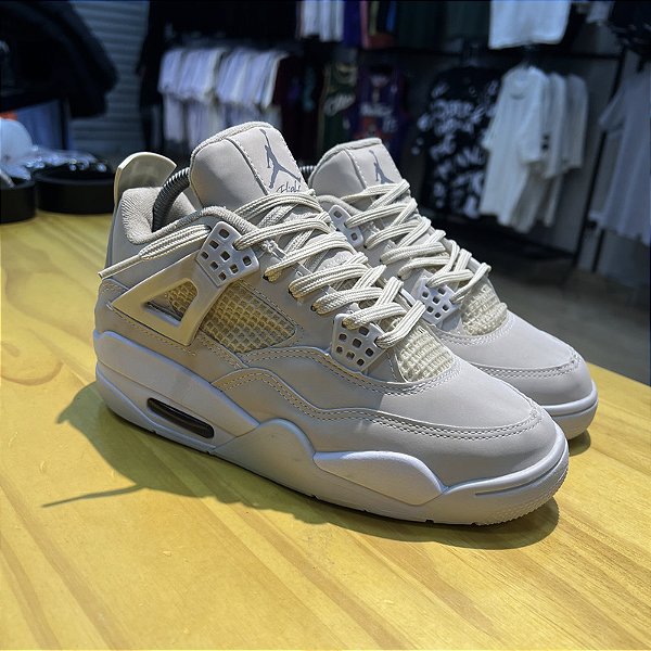AIR JORDAN IV RETRÔ - OFF WHITE