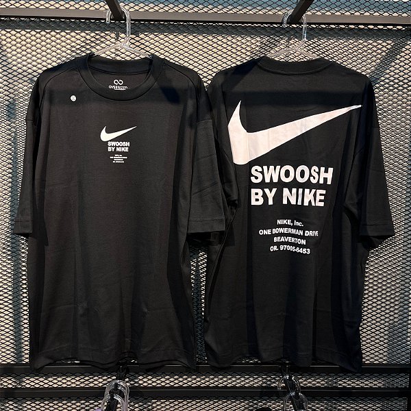 CAMISETA OVERSIZED NIKE BY SWOOSH