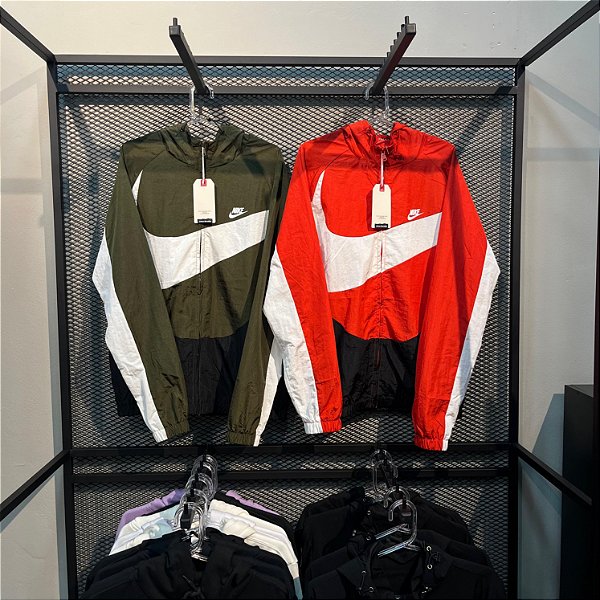 CORTA VENTO NIKE SWOOSH