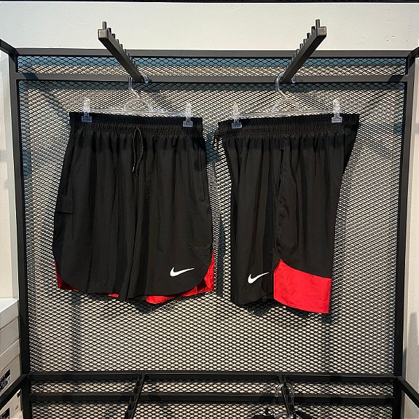 BERMUDA ESPORTIVA NIKE DRI-FIT 7