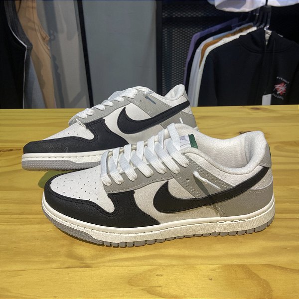 NIKE SB DUNK LOW - CHLOROPHYLL