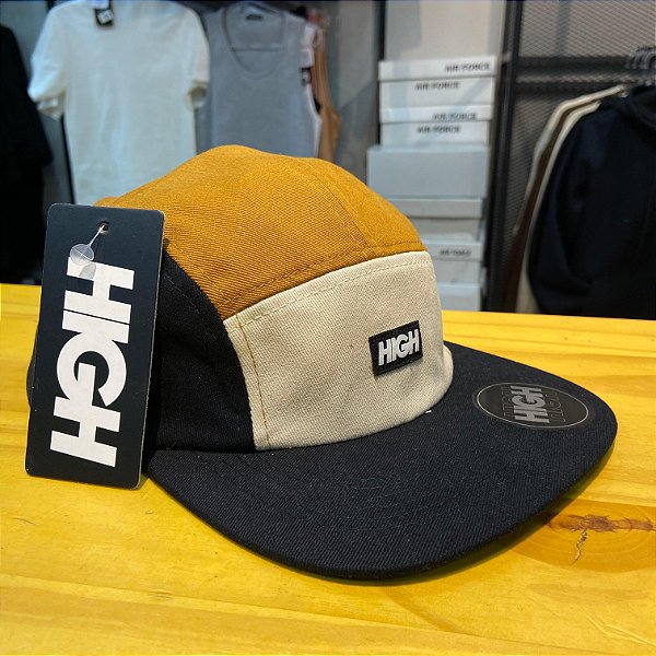 BONÉ FIVE PANEL HIGH LOGO