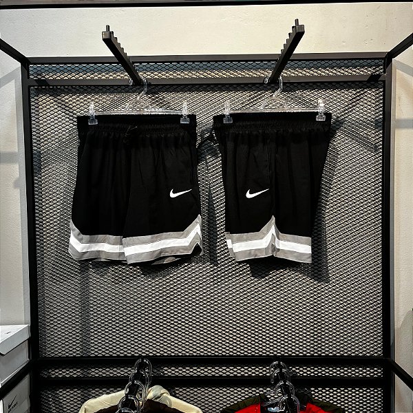 BERMUDA ESPORTIVA NIKE DRI-FIT 12