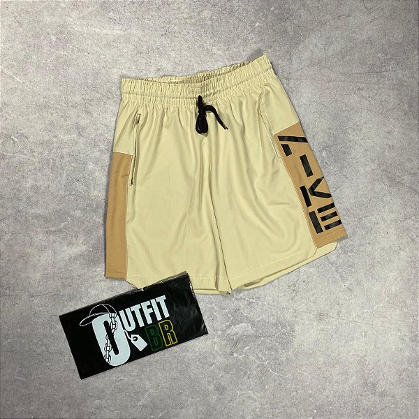 BERMUDA ESPORTIVA DRI-FIT NIKE 18