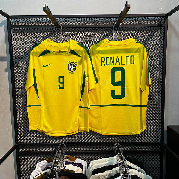 CAMISETA RETRÔ BRASIL 2002