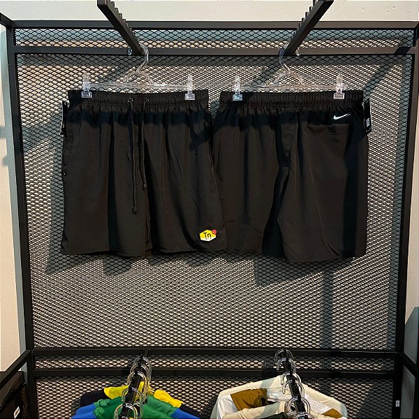 BERMUDA ESPORTIVA DRI-FIT NIKE TN