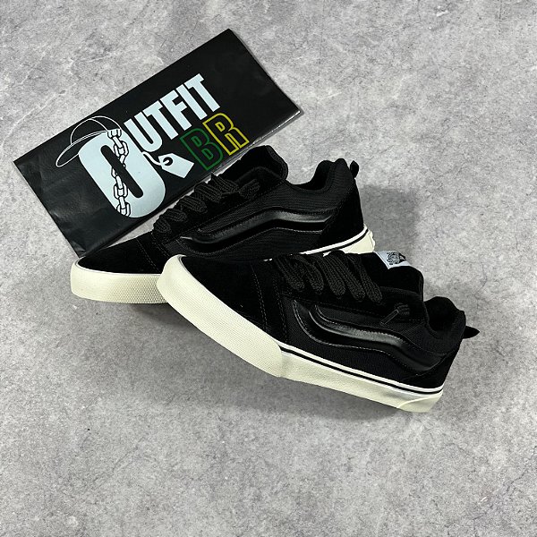 TÊNIS VNS "KNU SKOOL BLACK & OFF-WHITE "