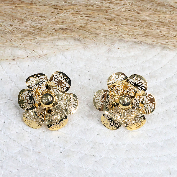 BRINCO FLOR RENDADA M