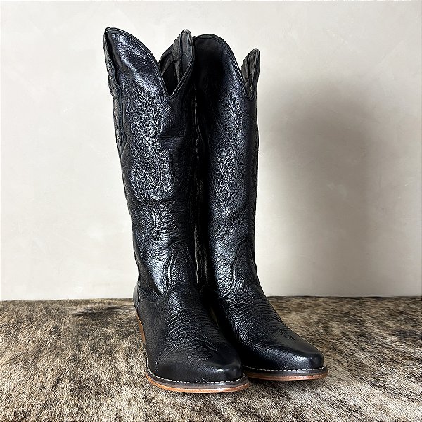 Bota Feminina Couro Legítimo Bordada Bico Fino Rodeio Texana