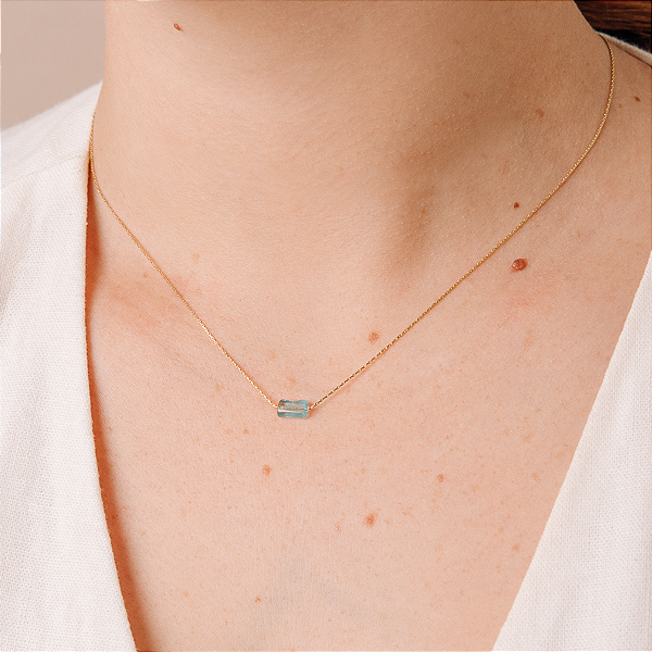 Colar Apatita Mini com Corrente Banhada a Ouro