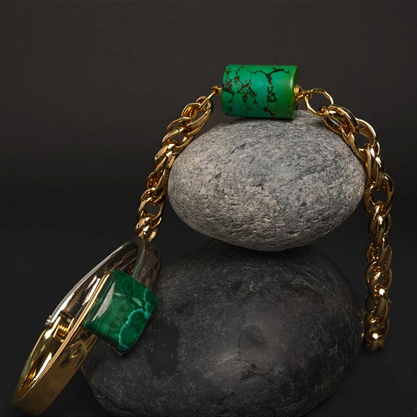 Colar Turquesa com dourado