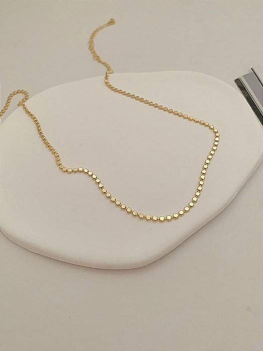 Choker bolinhas achatadas
