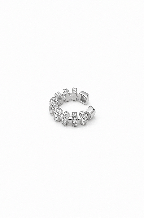 Piercing fake dotz